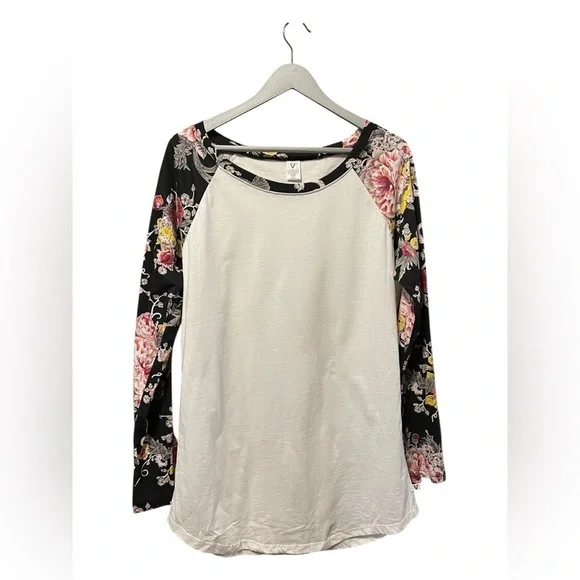 Venley Floral Raglan Tee Top White Black XXL - Picture 2 of 5